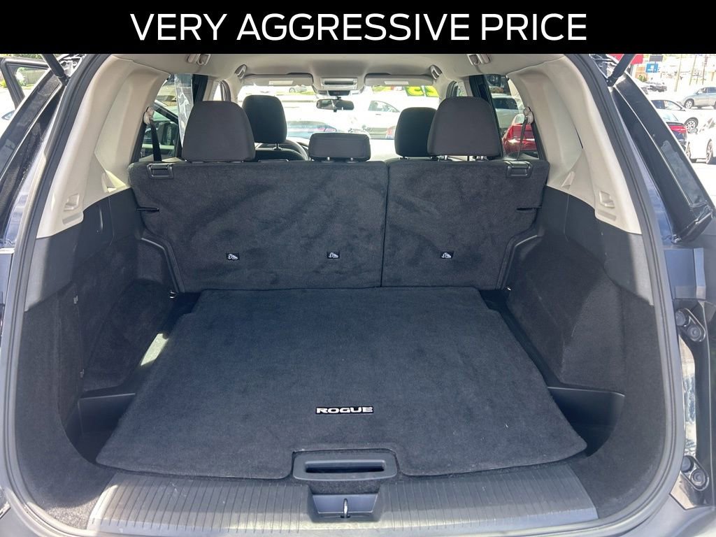 Used 2023 Nissan Rogue S AWD/4WD image 20