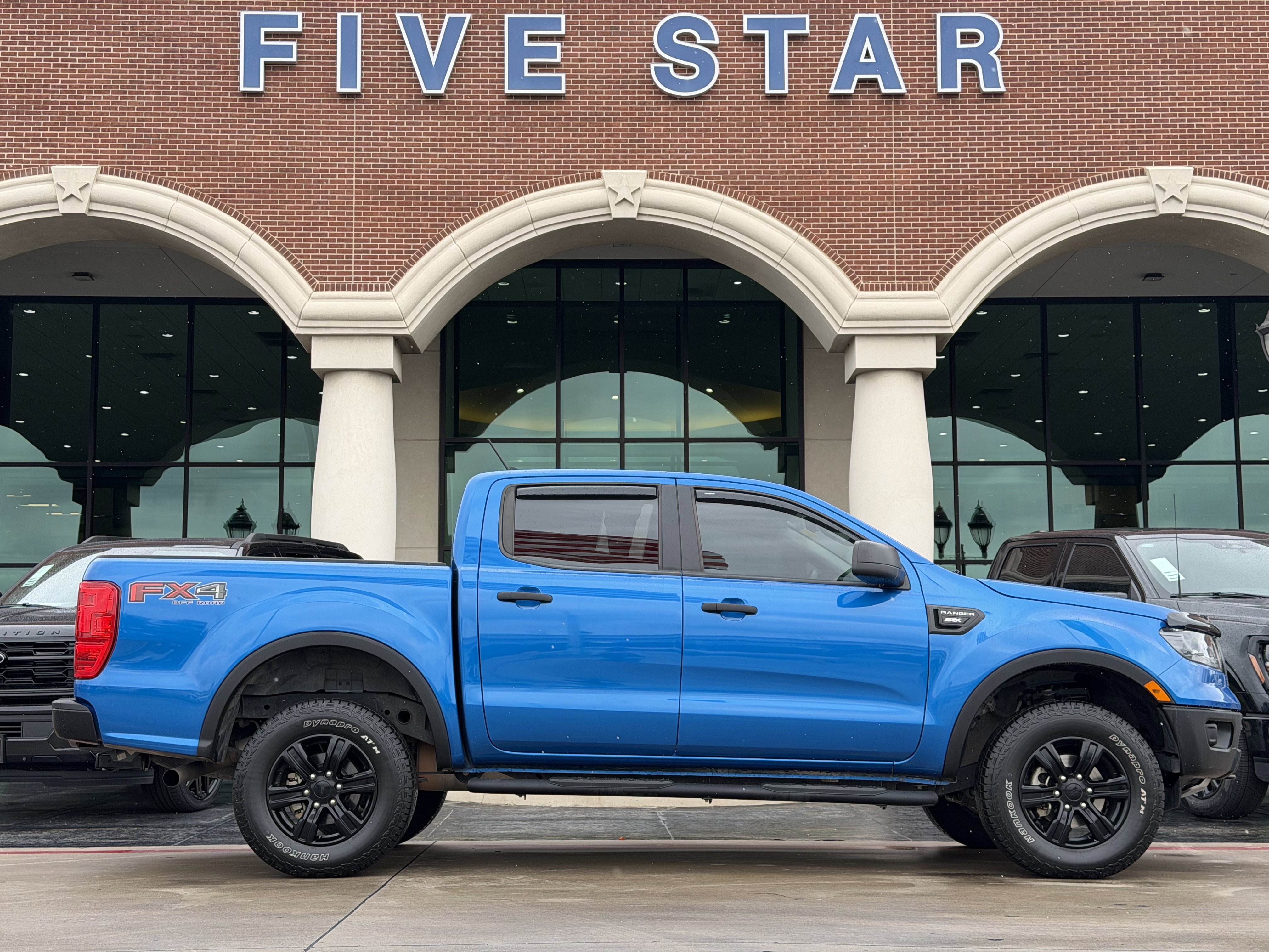 Certified 2022 Ford Ranger XL w/ FX4 Off-Road Package AWD/4WD image 3