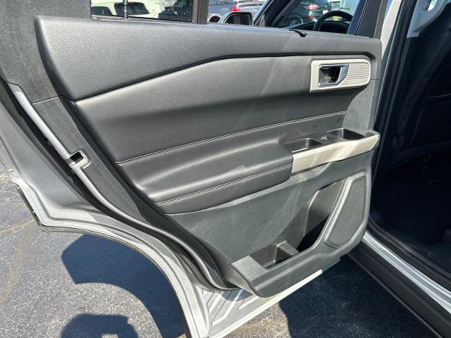 Certified 2023 Ford Explorer Limited w/ Equipment Group 301A image 31