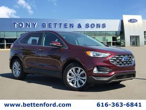 Certified 2021 Ford Edge Titanium AWD/4WD image 1