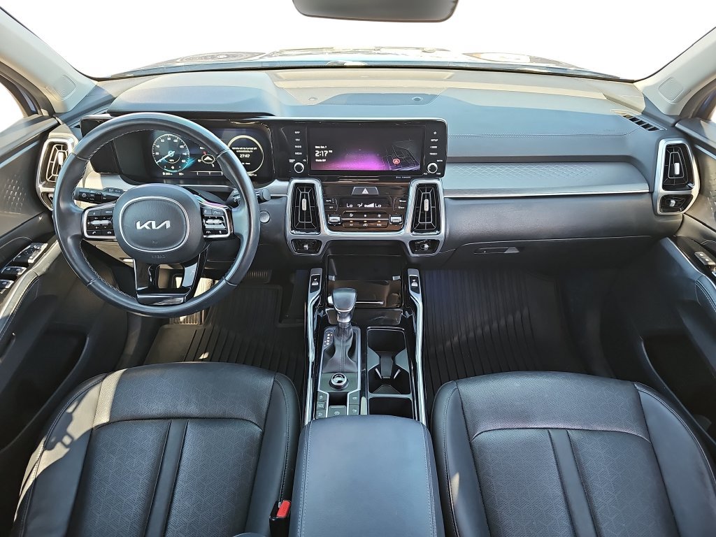 Used 2023 Kia Sorento SX FWD image 9