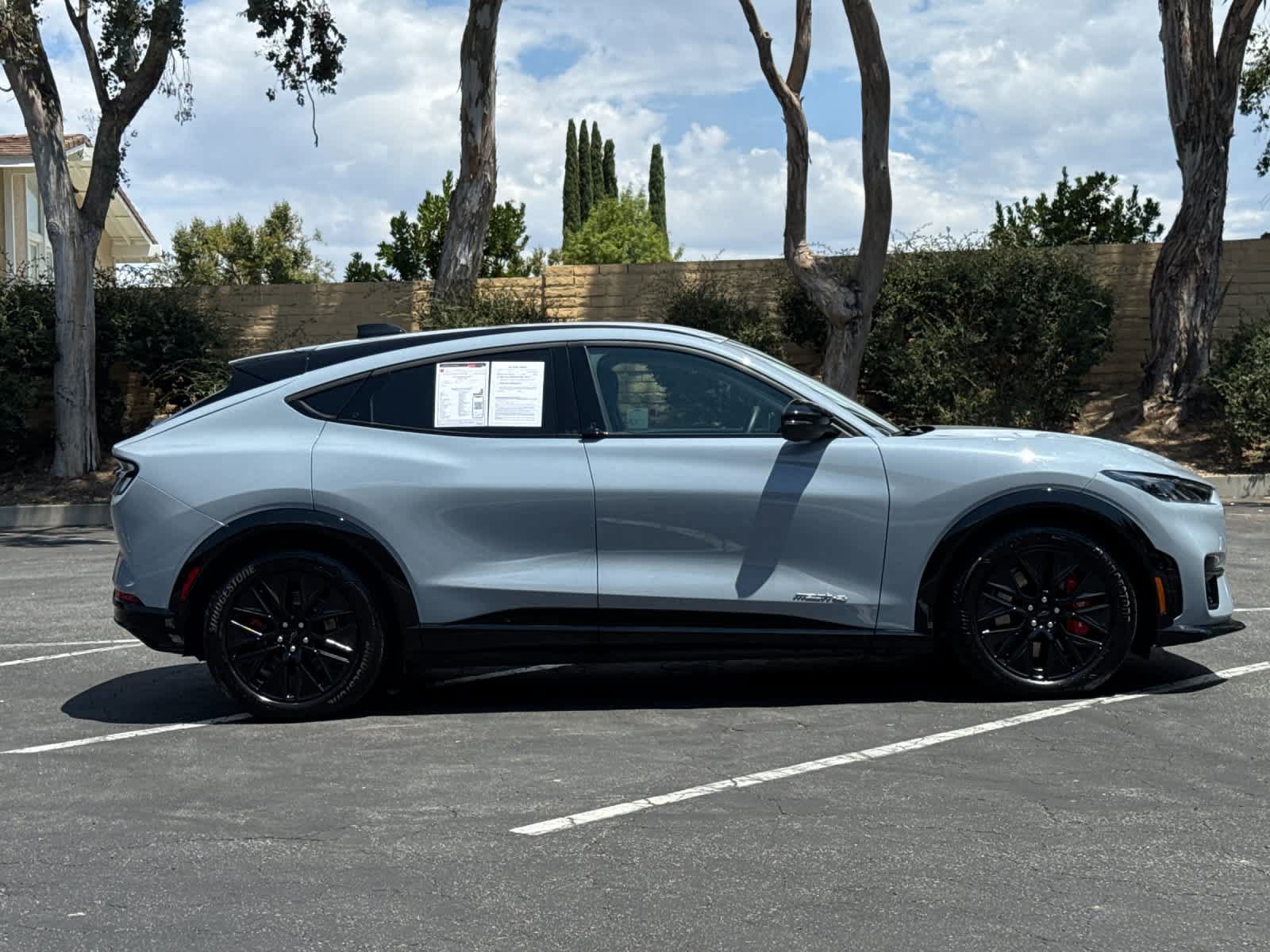Certified 2025 Ford Mustang Mach-E Premium w/ Sport Appearance Package AWD/4WD image 8