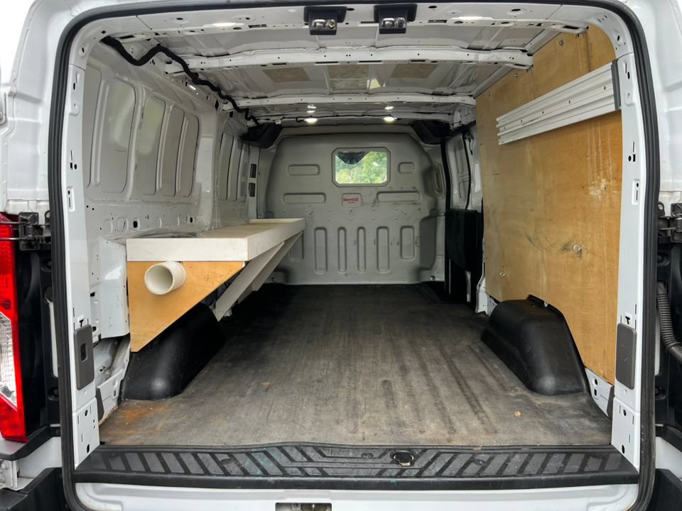 Certified 2023 Ford Transit 250 Low Roof RWD image 4