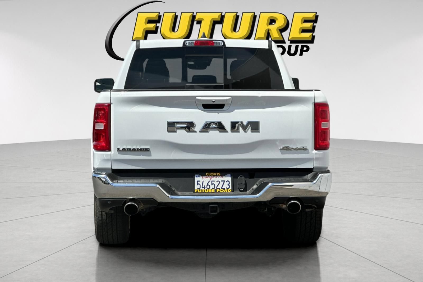 Used 2025 RAM 1500 Laramie AWD/4WD image 4