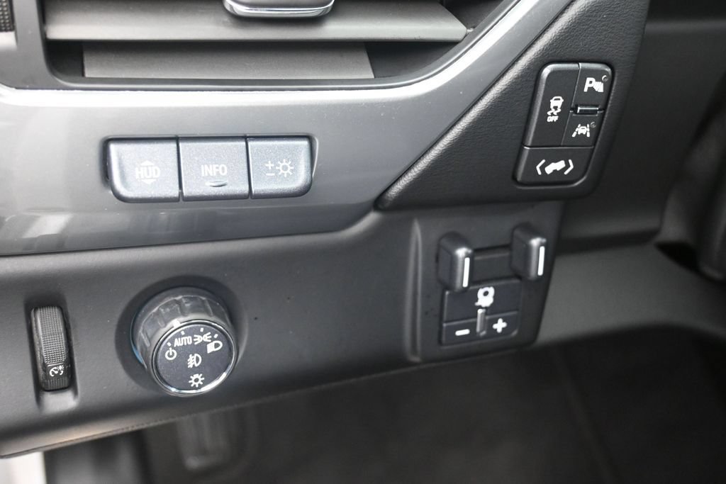 Used 2020 Chevrolet Tahoe Premier RWD image 13
