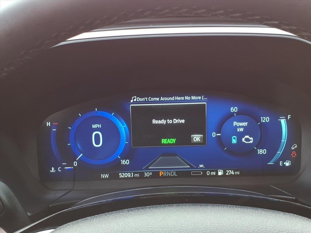 Certified 2022 Ford Escape SEL w/ Technology Package image 18