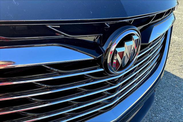 Used 2022 Buick Enclave Premium w/ Experience Buick Package image 32