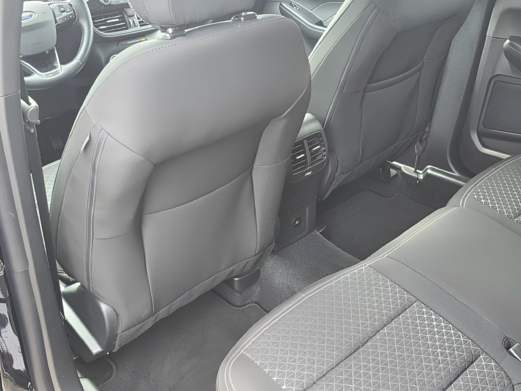 Certified 2024 Ford Escape Active AWD/4WD image 27