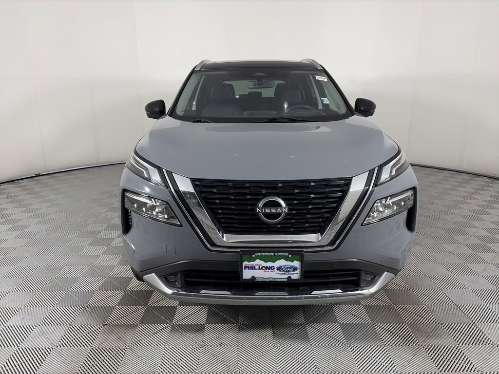 Used 2022 Nissan Rogue Platinum w/ Head-Up Display Package image 2