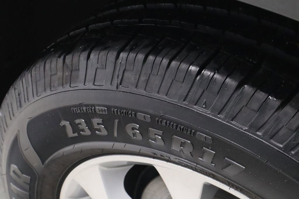 Used 2020 Hyundai Santa Fe SEL FWD image 19