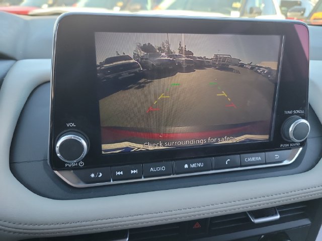 Used 2023 Nissan Rogue SV FWD image 10