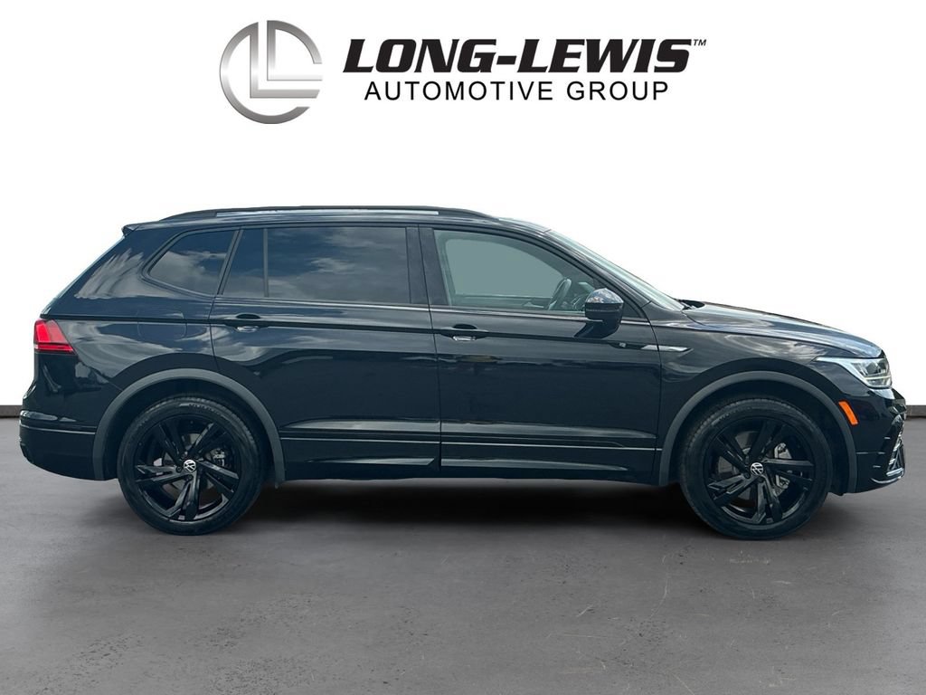 Used 2023 Volkswagen Tiguan SE R-Line FWD image 8