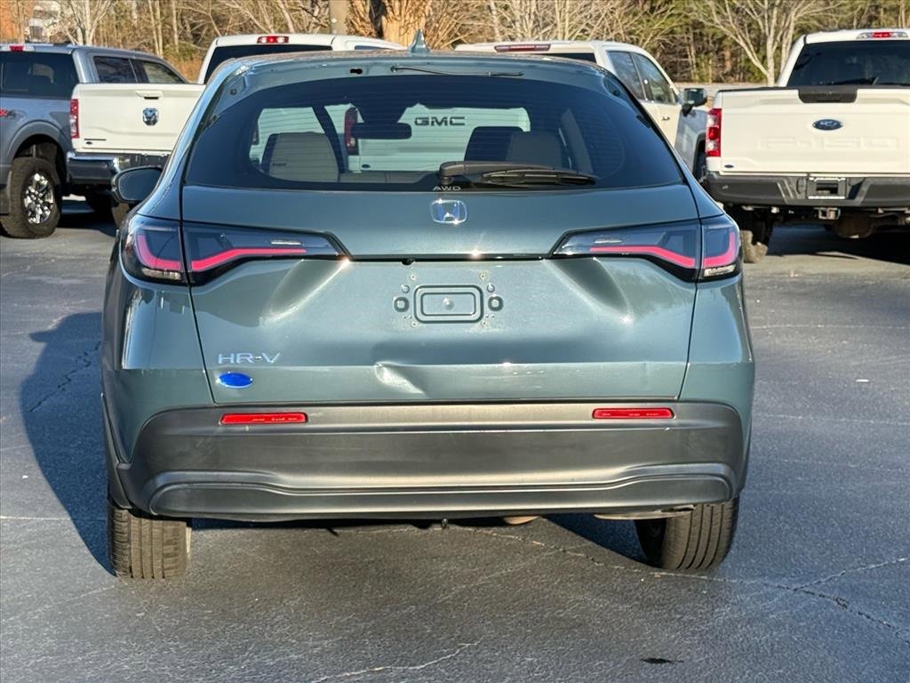 Used 2023 Honda HR-V LX image 5