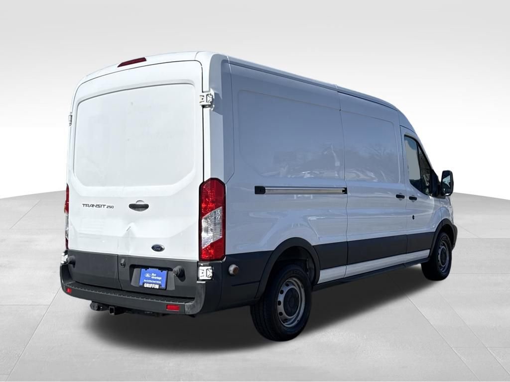 Certified 2017 Ford Transit 250 Base image 2