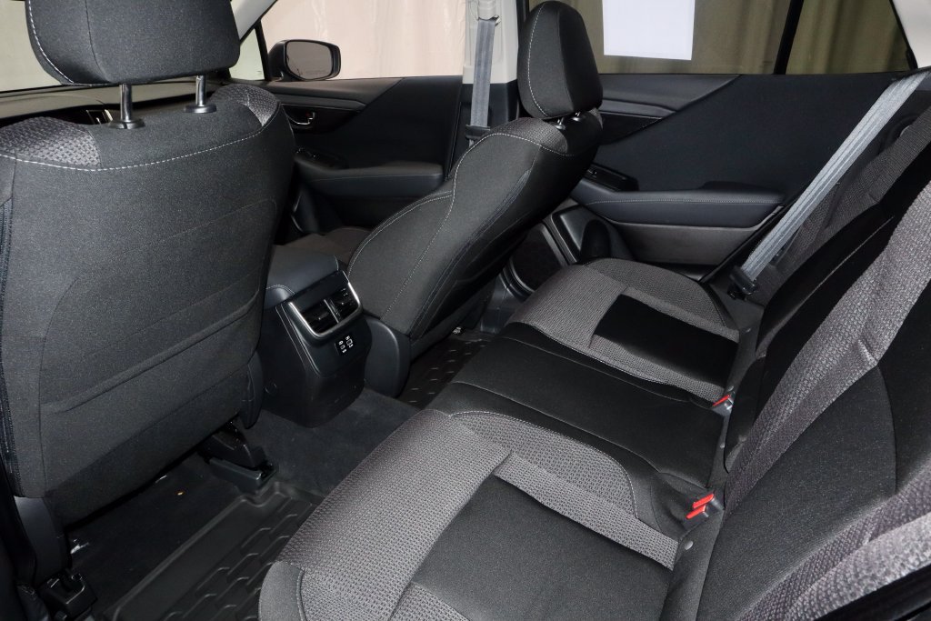 Used 2023 Subaru Outback Premium AWD/4WD image 21