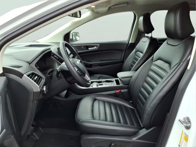 Certified 2024 Ford Edge SEL w/ Convenience Package AWD/4WD image 16