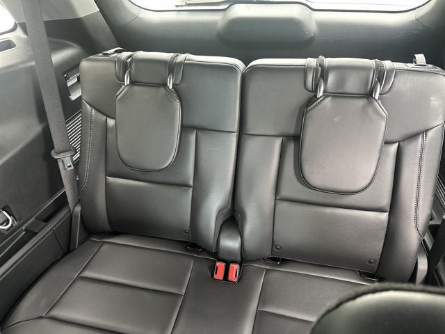 Certified 2023 Ford Explorer XLT w/ Equipment Group 202A RWD image 13