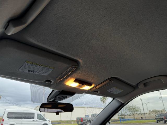 Used 2020 Nissan Kicks SR w/ SR Premium Package image 17