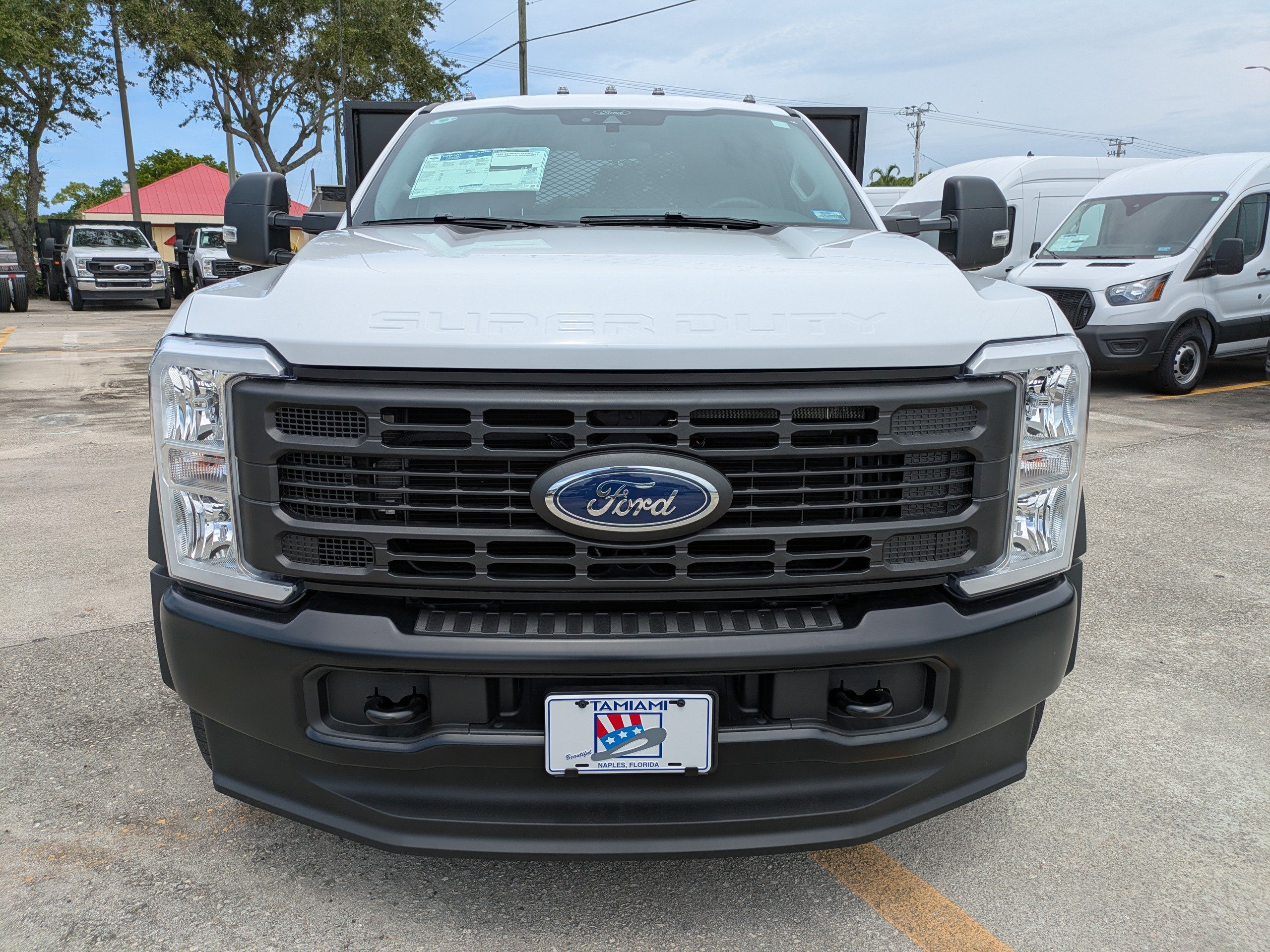 Certified 2024 Ford F550 4x4 Regular Cab Super Duty image 8