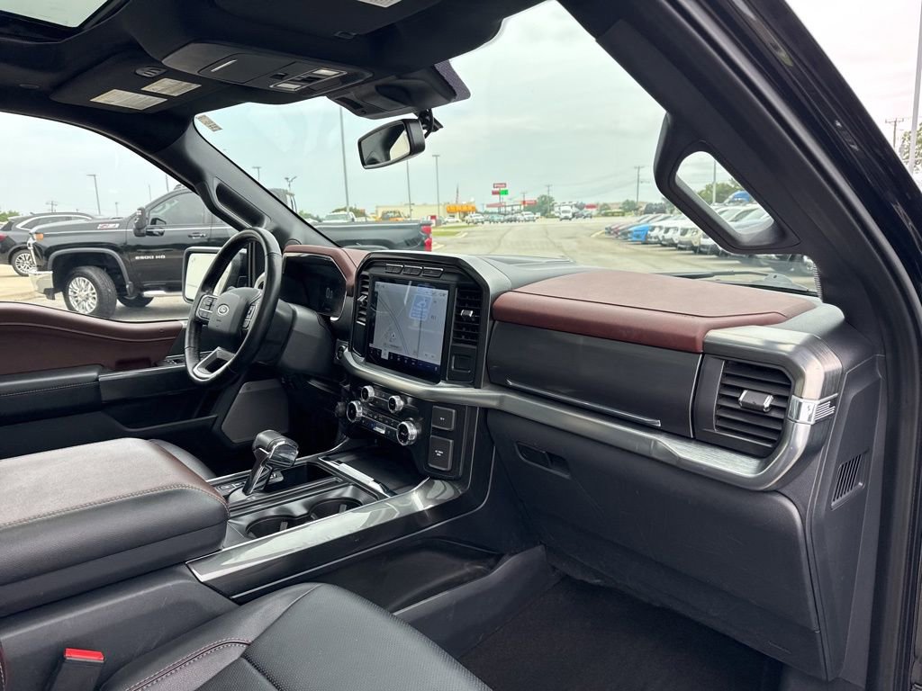 Certified 2022 Ford F150 Lariat w/ Equipment Group 502A High image 22