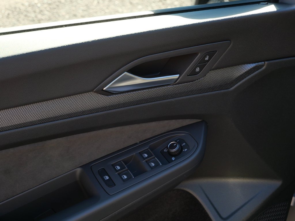 Used 2025 Volkswagen GTI S FWD image 22