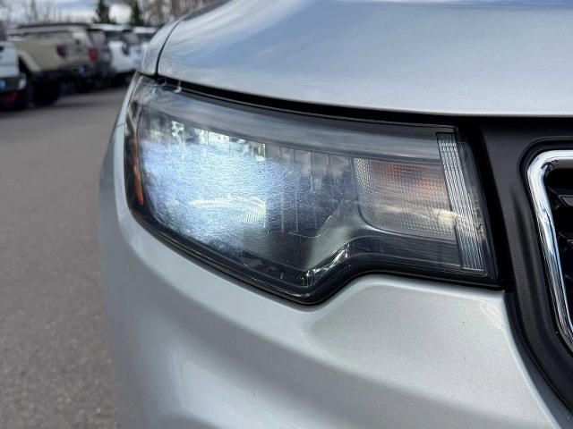 Used 2024 Jeep Compass Latitude image 3