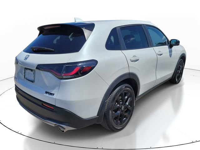 Used 2023 Honda HR-V Sport image 3