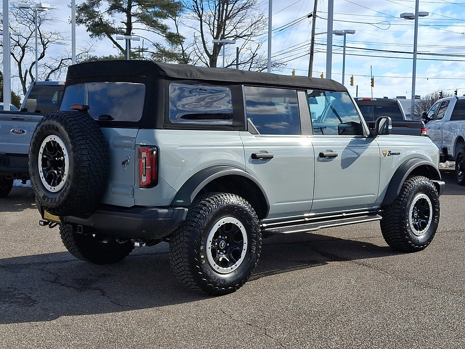 Certified 2022 Ford Bronco Badlands image 8