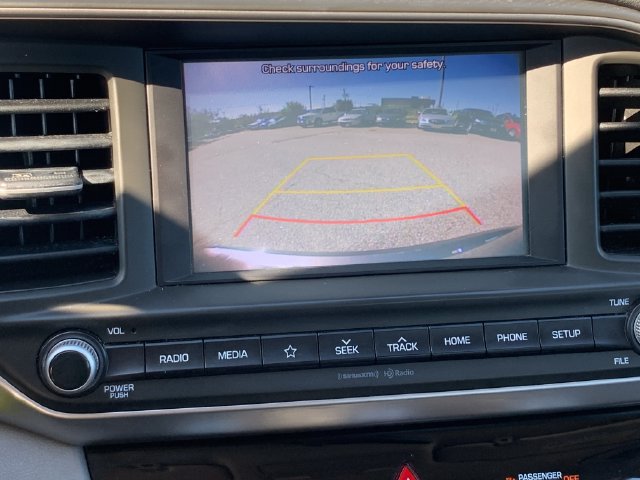 Used 2019 Hyundai Elantra SEL FWD image 18