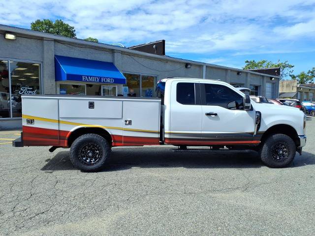 Certified 2025 Ford F350 XL w/ XL Chrome Package AWD/4WD image 7