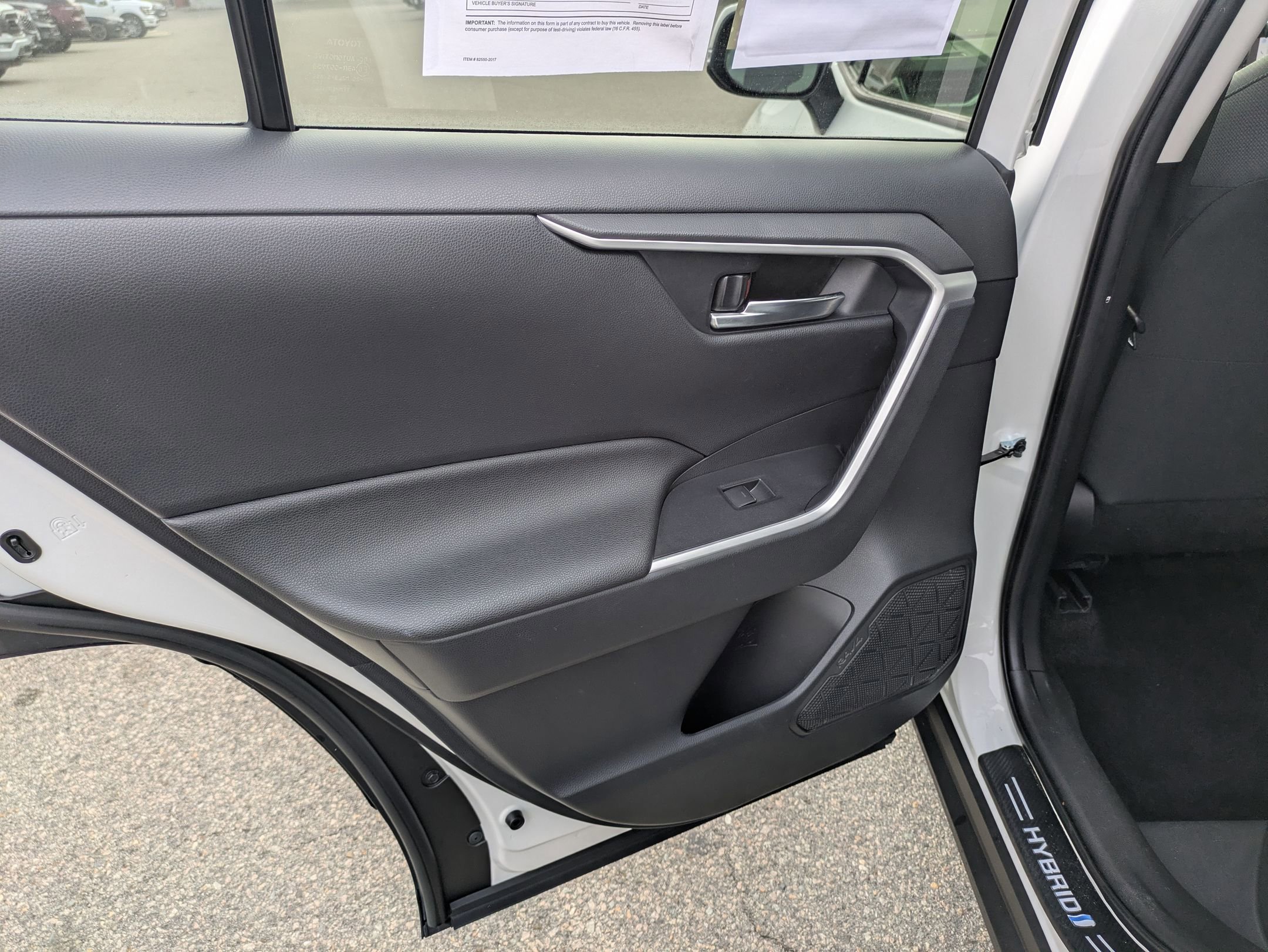 Used 2024 Toyota RAV4 XLE image 26