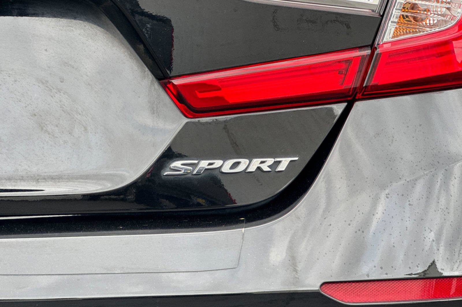 Used 2022 Honda Accord Sport image 32