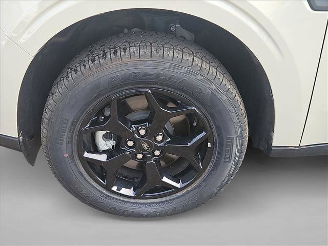 Certified 2025 Ford Maverick XLT w/ XLT Luxury Package AWD/4WD image 21