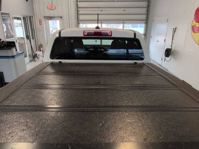 Used 2022 Chevrolet Colorado W/T image 28