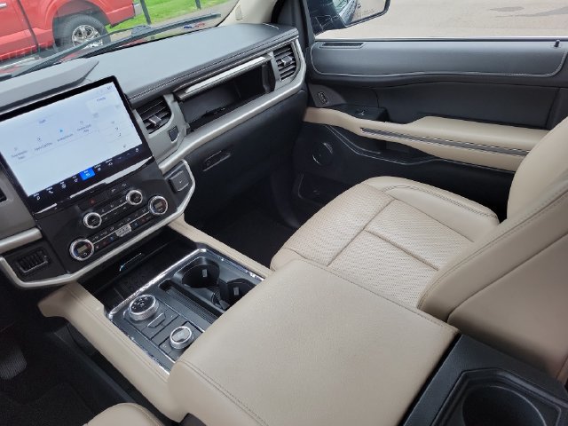Certified 2023 Ford Expedition XLT AWD/4WD image 31