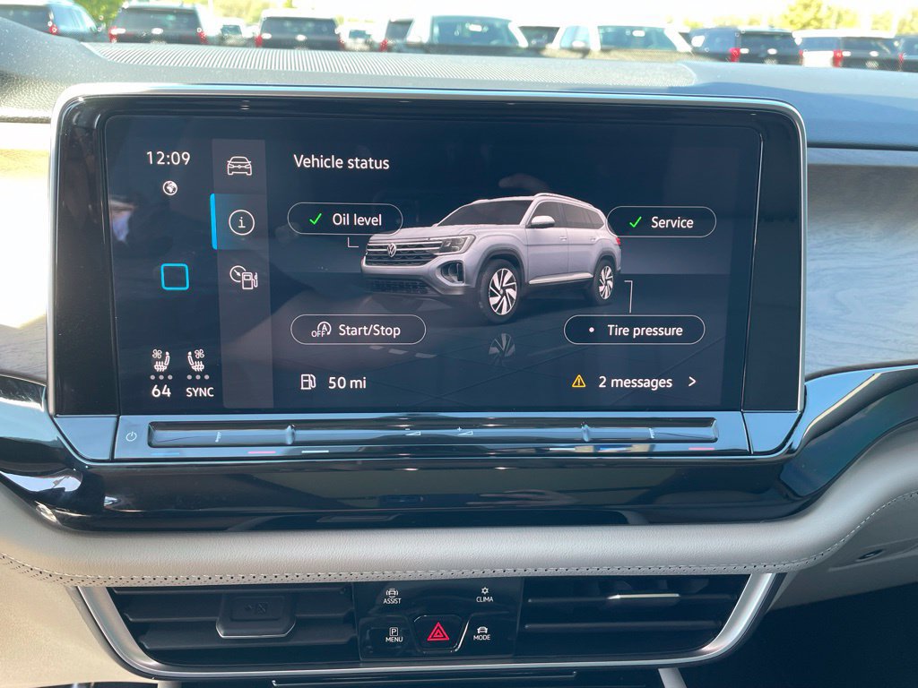 Used 2024 Volkswagen Atlas SE w/ Panoramic Sunroof Package AWD/4WD image 17
