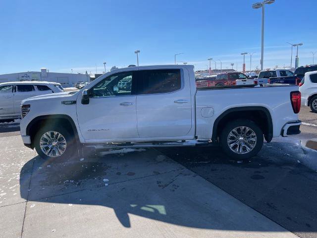 Used 2023 GMC Sierra 1500 Denali image 2