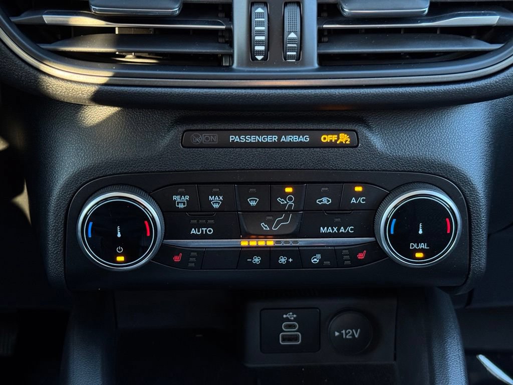 Certified 2024 Ford Escape Active AWD/4WD image 19