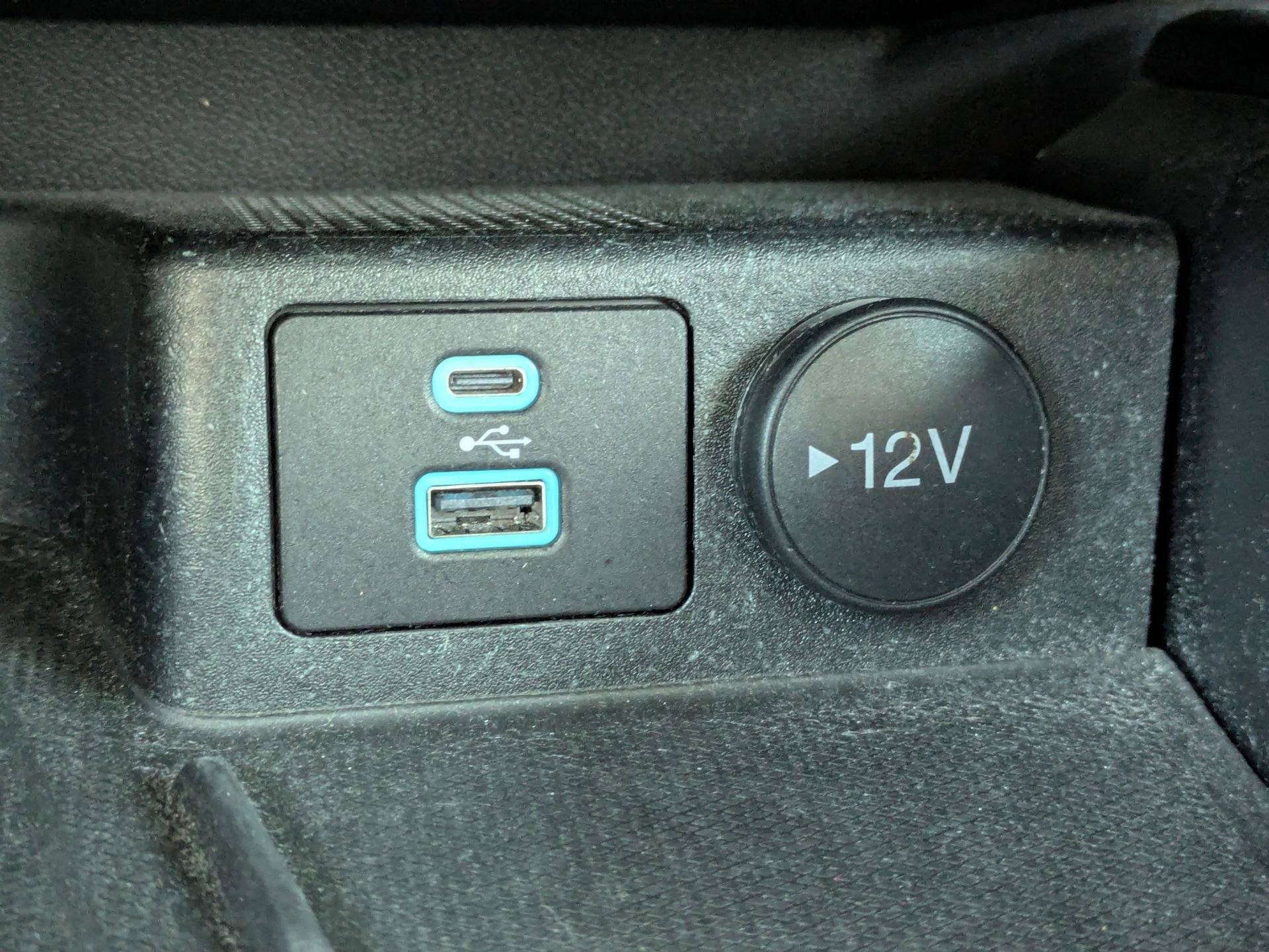 Certified 2022 Ford Escape SEL w/ Technology Package image 26