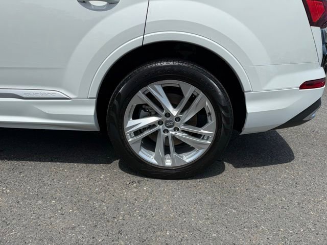 Used 2020 Audi Q7 2.0T Premium AWD/4WD image 7