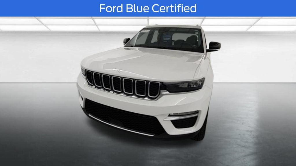 Used 2024 Jeep Grand Cherokee Limited AWD/4WD image 2