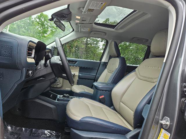 Certified 2025 Ford Maverick Lariat AWD/4WD image 13