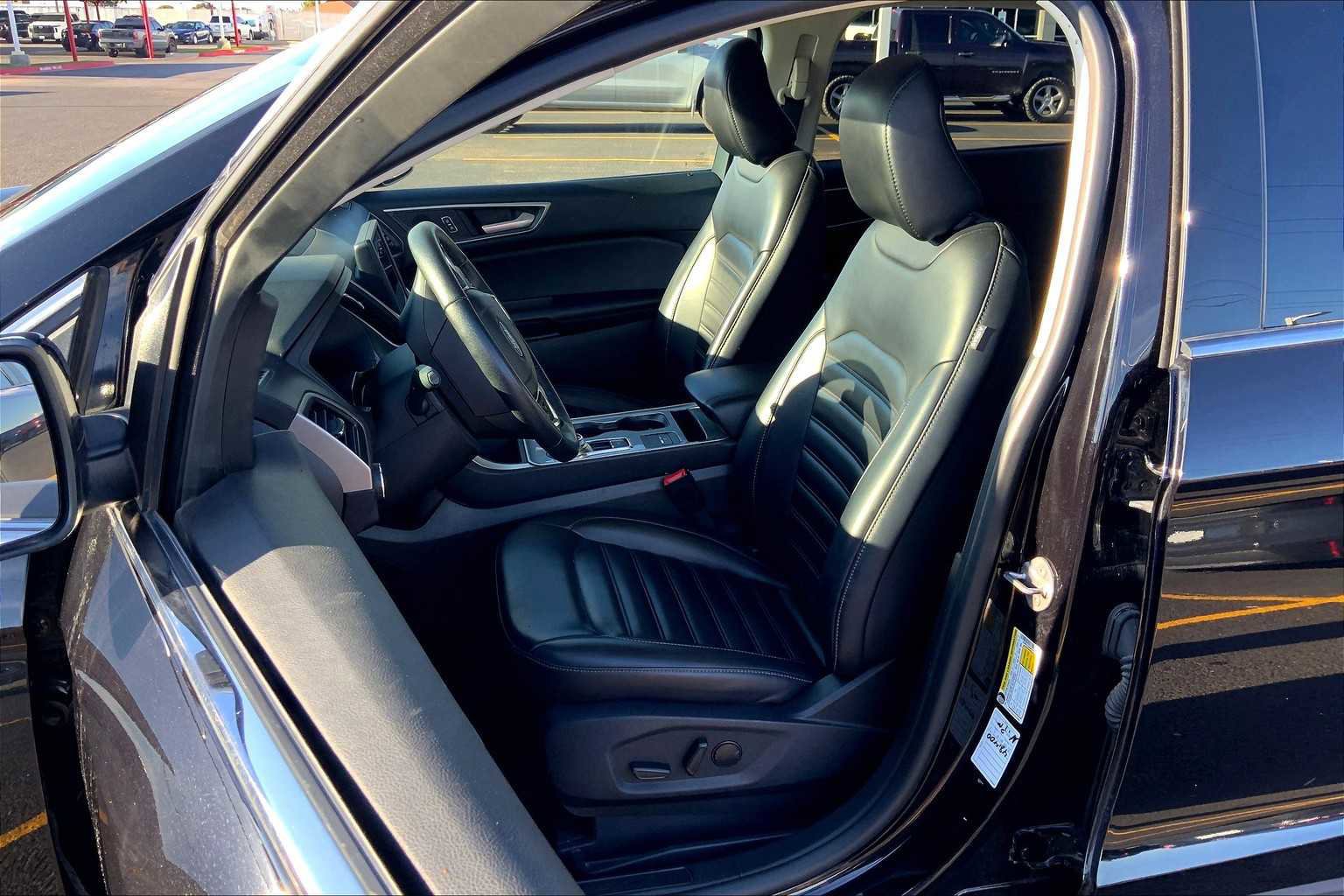 Certified 2024 Ford Edge SEL image 17