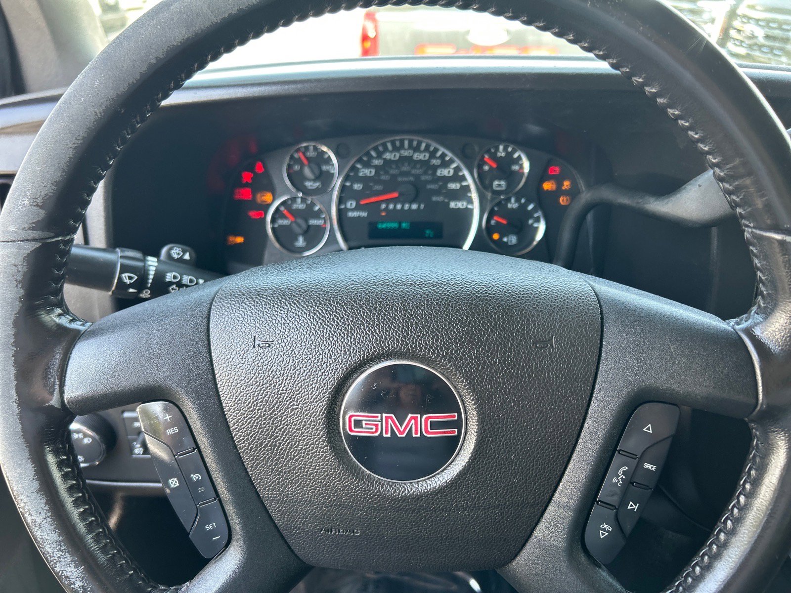 Used 2023 GMC Savana 2500 w/ Driver Convenience Package RWD image 18