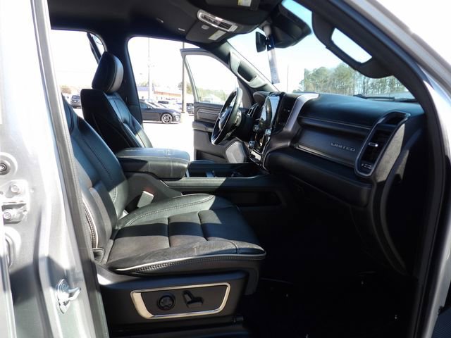 Used 2019 RAM 1500 Limited image 32