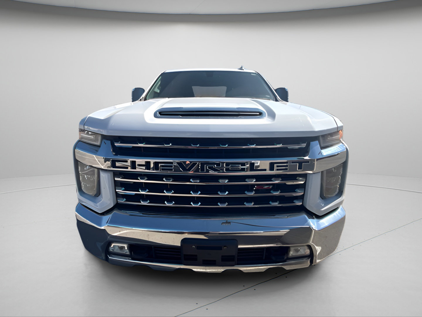 Used 2020 Chevrolet Silverado 3500 LTZ w/ LTZ Convenience Package AWD/4WD image 16