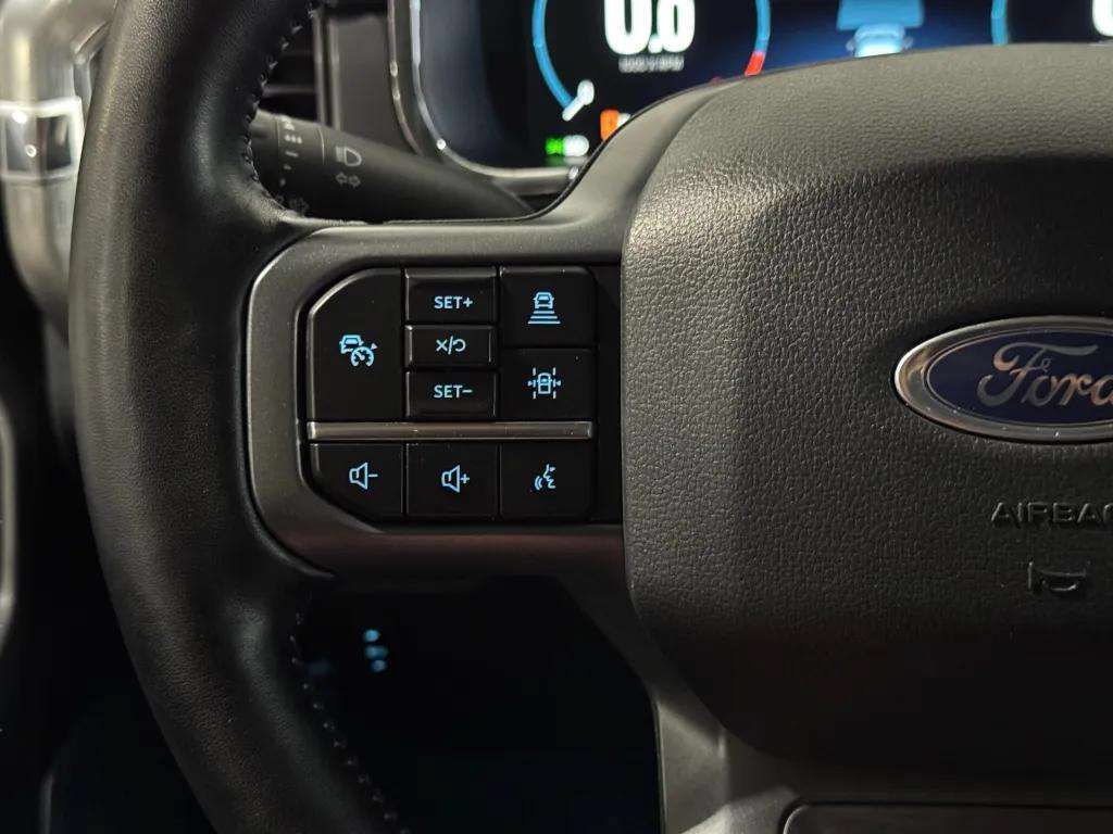 Certified 2022 Ford F150 Lariat w/ Equipment Group 502A High AWD/4WD image 19