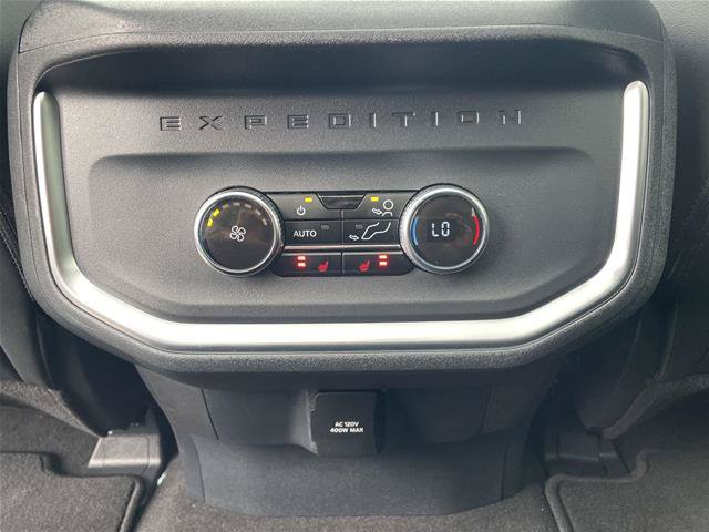 Certified 2026 Ford Expedition Platinum w/ Stealth Appearance Package AWD/4WD image 20