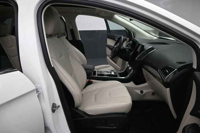 Certified 2024 Ford Edge Titanium w/ Titanium Elite Package AWD/4WD image 29