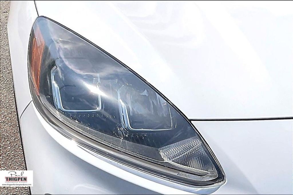 Certified 2022 Ford Escape SE image 28